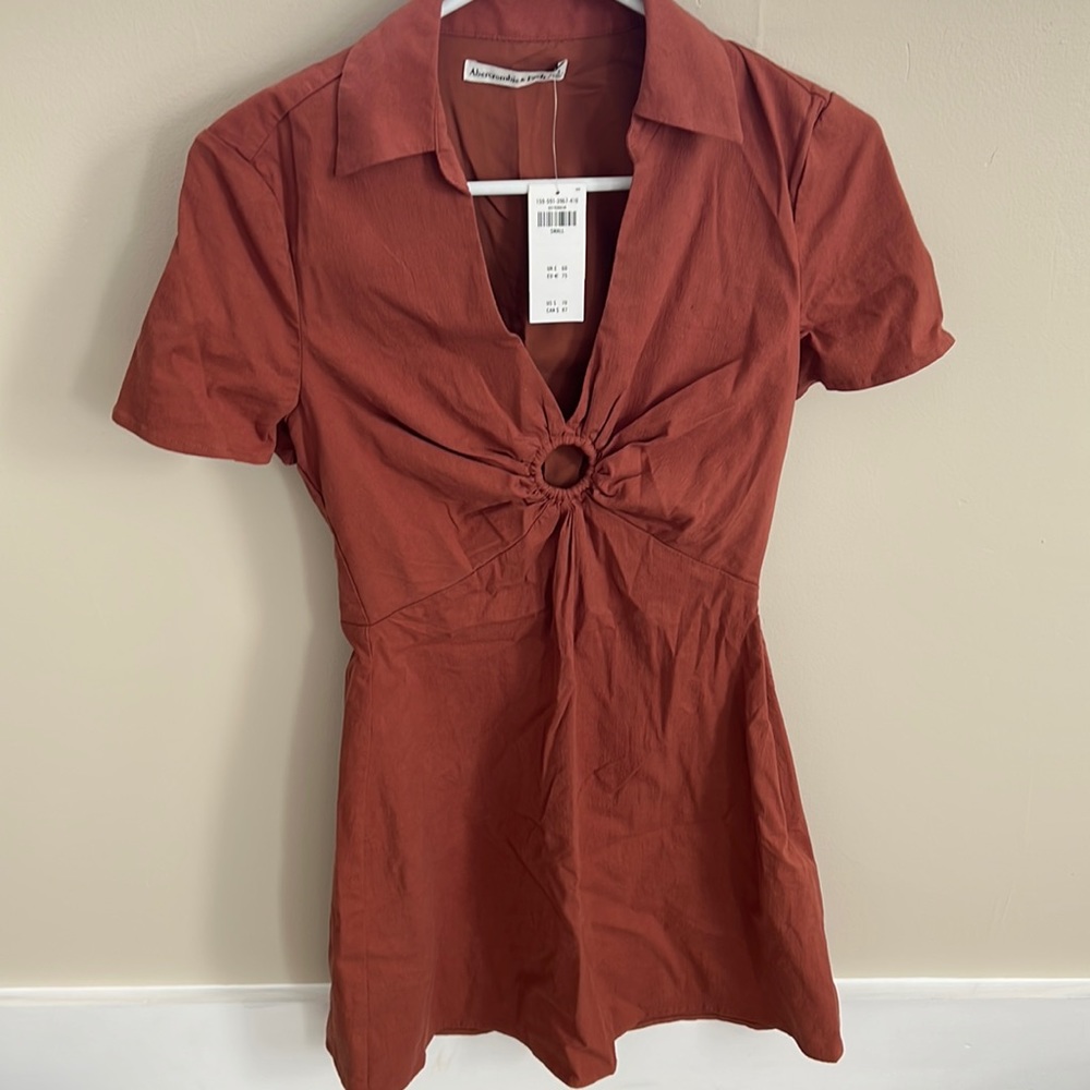 Abercrombie & Fitch short sleeved dress.